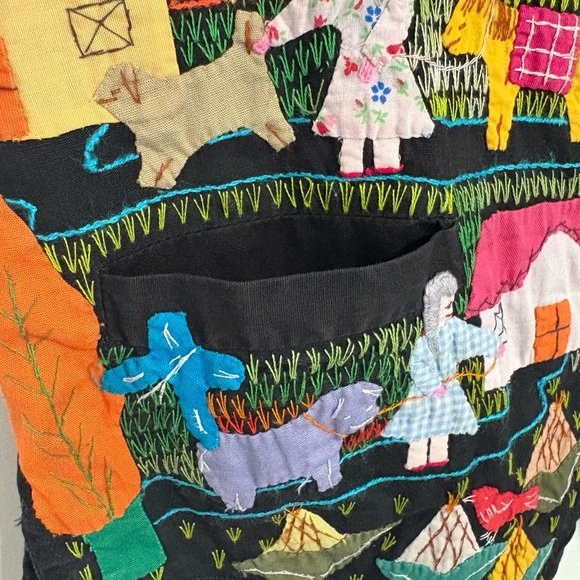 Vintage Women's Handmade Embroidered Village Scene Vest Size Medium‎ - Picture 3 of 10